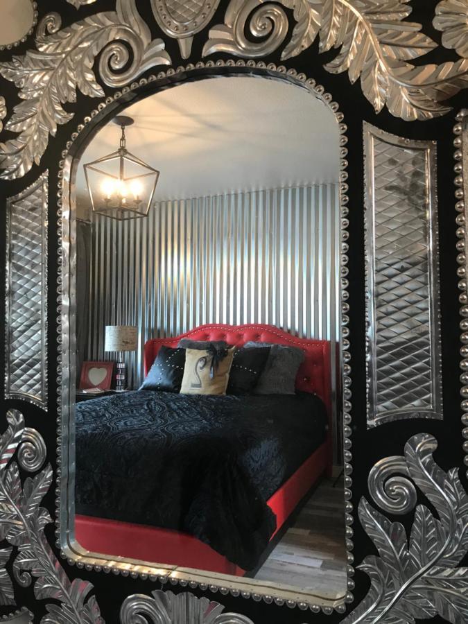 Timber House Lodge Chester Bagian luar foto